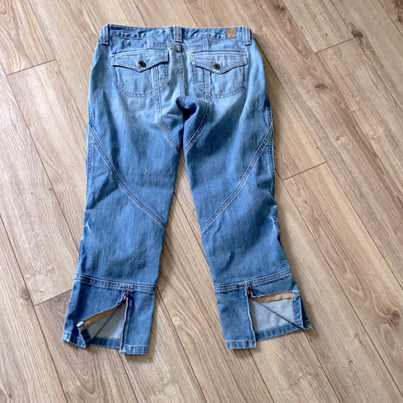 $6.99 shipping next hour🍁 GUESS Women’s Denim Capri Cropped Jeans - Picture 13 of 16